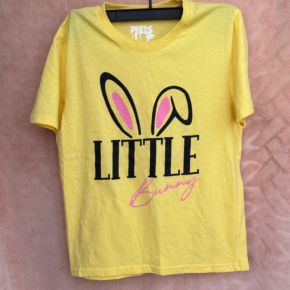 Youth M Little Bunny Easter Shirt